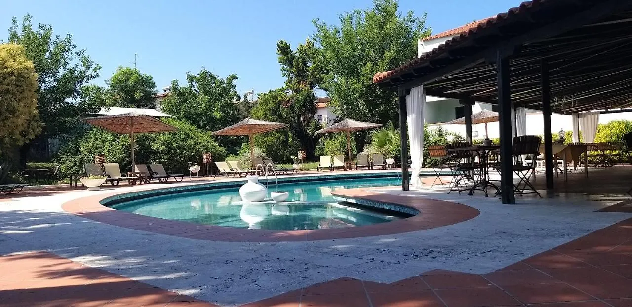 Eden Hotel Afytos Lägenhetshotell