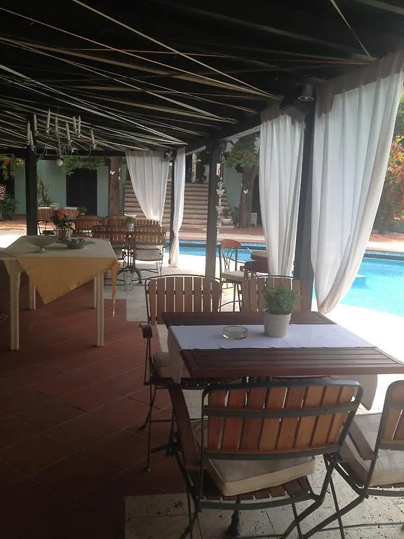 Eden Hotel Άφυτος 3*,